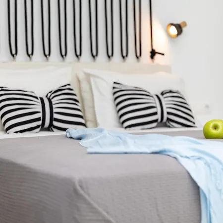 Renata Luxury Naxos Castle Apartament
